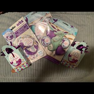 Balloons, balloon weights